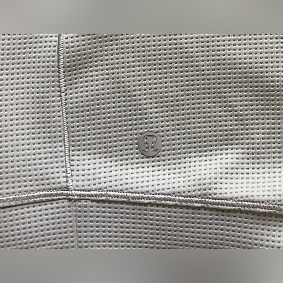 Lululemon  Textured Crew Neck Sweater S - Picture 3 of 4